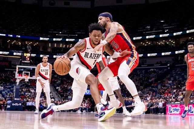 北控大胜送四川7连败 广厦5连胜送宁波8连败