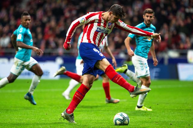 唐斯24+15巴雷特空砍30分 尼克斯送猛龙3连败